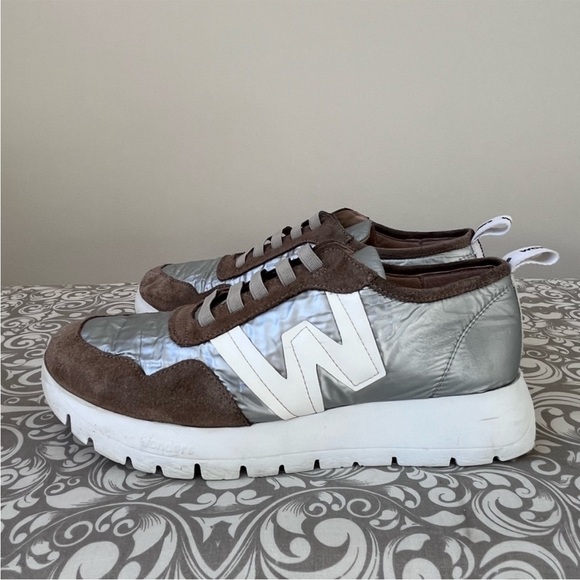 Wonders Sport Sneakers in Taupe and Platinum - Picture 9 of 9